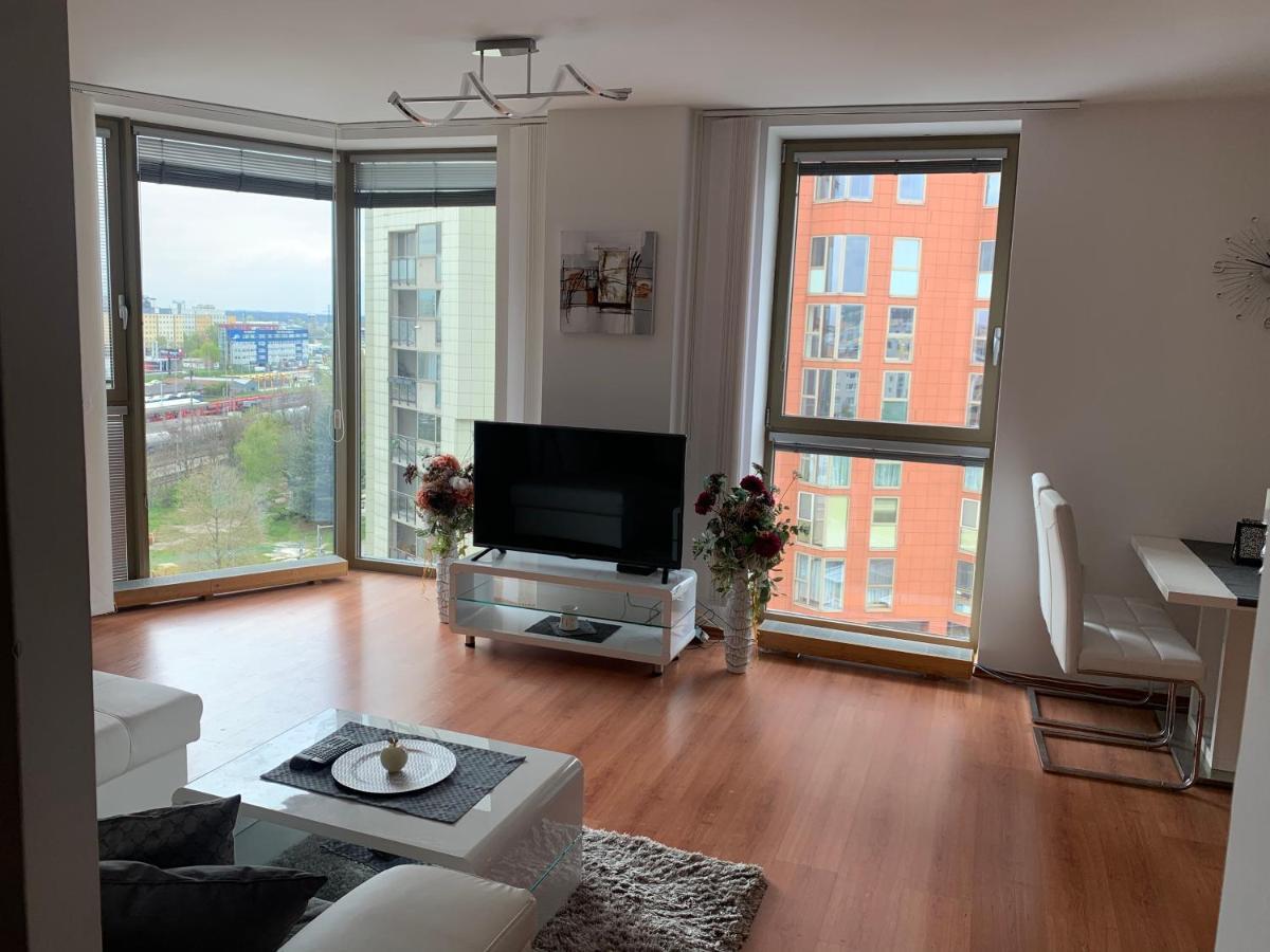 Vienna Gate Apartment Bratislava Ngoại thất bức ảnh